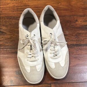 Aldo White Sneakers with Minimalist Design and Breathable Perforations